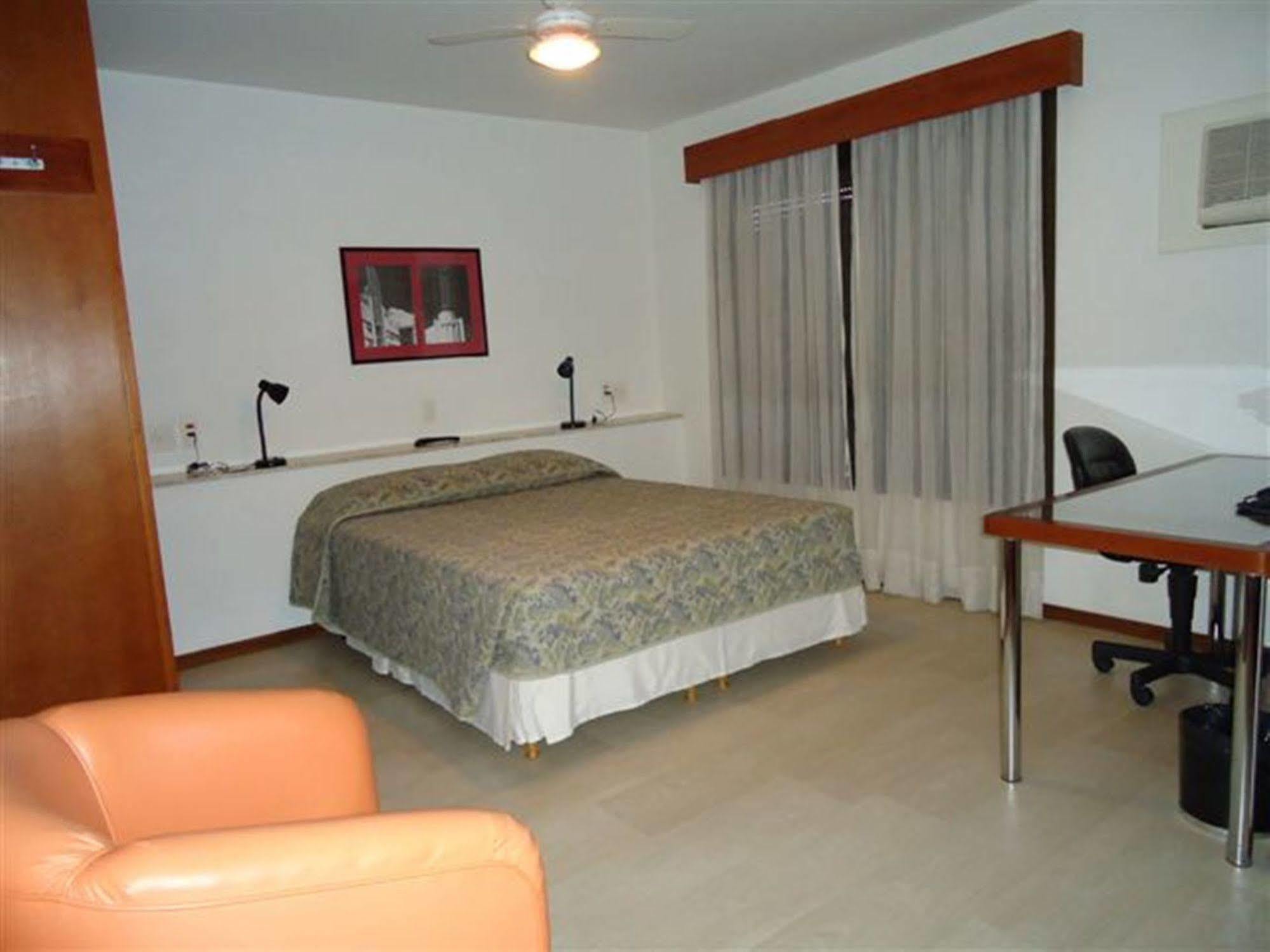 Collins Trade Hotel Porto Alegre Kültér fotó