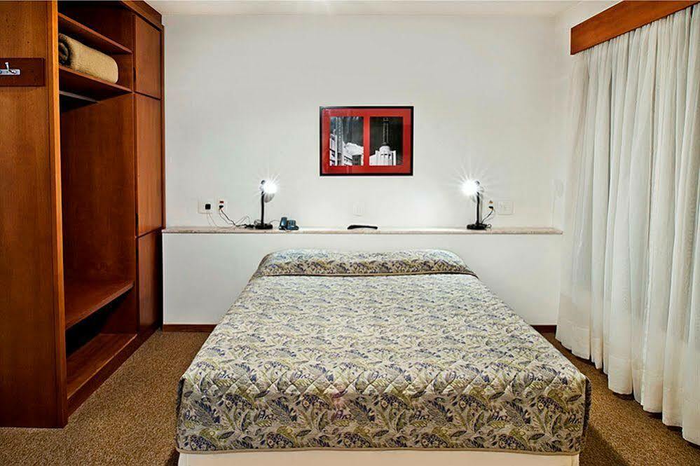 Collins Trade Hotel Porto Alegre Kültér fotó